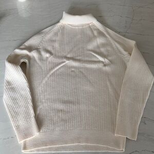 Patrick Assaraf Cream Ribbed Turtleneck Sweater